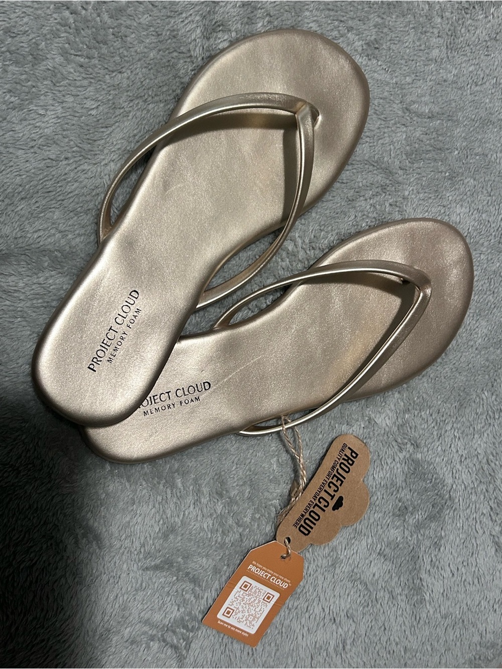 Women's Metallic Gold Memory Foam Flip Flops